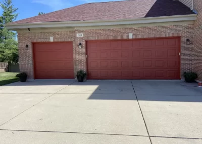 Garage-House-Painter-in-Oswego-IL